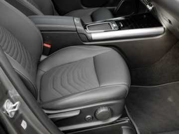 Mercedes Klasa B W247 Sports Tourer Facelifting 1.3 200 163KM 2023 Mercedes B 200 WD9041R#200 Progressive 7G-DCT, zdjęcie 29