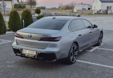 BMW Seria 7 G70 2023 BMW Seria 7 740i benzyna - 399 KM 3.0 Benzyna 326KM, zdjęcie 20
