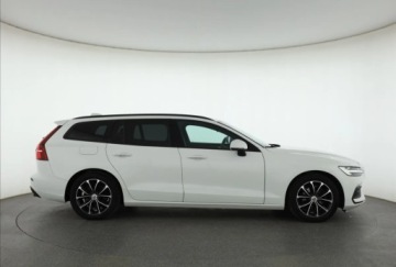 Volvo V60 II  Kombi 2.0 D3 150KM 2019 Volvo V60 D3 2.0, Salon Polska, Serwis ASO, zdjęcie 5