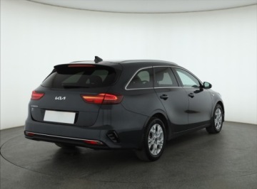 Kia Ceed III Kombi Facelifting 1.5 T-GDI 160KM 2023 Kia Ceed 1.5 T-GDI, Salon Polska, Serwis ASO, zdjęcie 4