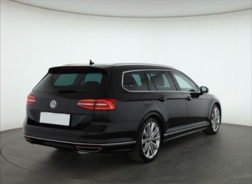 Volkswagen Passat B8 Variant 2.0 TDI BlueMotion SCR 190KM 2018 VW Passat 2.0 TDI, Salon Polska, 187 KM, Automat, zdjęcie 4