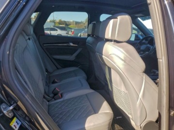 Audi SQ5 2018 Audi SQ5 Premium Plus 2018 3.0 Benzyna 354KM, zdjęcie 10