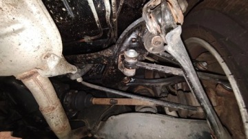 Mercedes Klasa E W124 Coupe 2.0 136KM 1995 MERCEDES-BENZ C124 E200 2.0 benzyna 136KM 1995r, zdjęcie 32