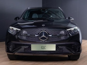 Mercedes GLC C254/X254 Coupe 2.0 220d 197KM 2026 MERCEDES-BENZ GLC 220 d 4-Matic AMG Line 2.0 (197KM) 2026, zdjęcie 1