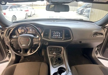 Dodge Challenger III 2020 Dodge Challenger 5.7 Hemi 372 KM 2020r Warszawa 5.7 Benzyna 372KM, zdjęcie 5