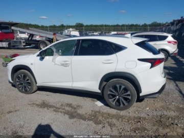 Lexus NX II 2021 Lexus NX 300 F Sport 2021 2.0L 2.0 Benzyna 235KM, zdjęcie 2
