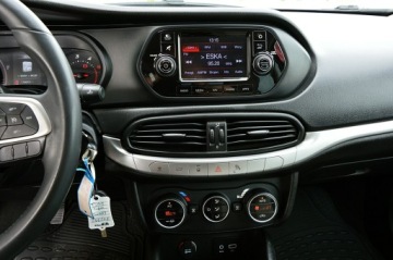 Fiat Tipo II Sedan 1.6 MultiJet 120KM 2016 Fiat Tipo 1,6 JTD 120Km Sedan Klimatronik Navi, zdjęcie 30