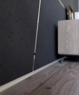 LISTWA DEKORACYJNA OZDOBNA SREBRNA PVC 21mm CHROM 10 METRÓW SAMOPRZYLEPNA