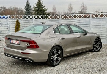 Volvo S60 III Sedan 2.0 T6 310KM 2019 Volvo S60 Volvo S60 T6 AWD Inscription 2.0 Benzyna 310KM, zdjęcie 2