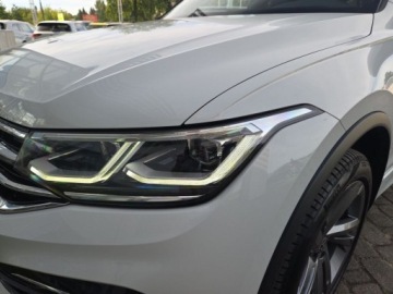 Volkswagen Tiguan Allspace SUV Facelifting 2.0 TDI SCR 200KM 2023 Volkswagen Tiguan Allspace R-line, dach panoramiczny,Harman Kardon,HAK,Sal, zdjęcie 21
