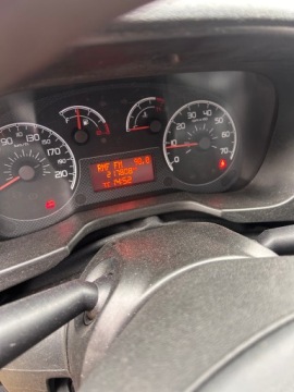 Peugeot Bipper Furgon 1.3 e-HDi 75KM 2011 Peugeot Bipper Mulltivan 2011, zdjęcie 8