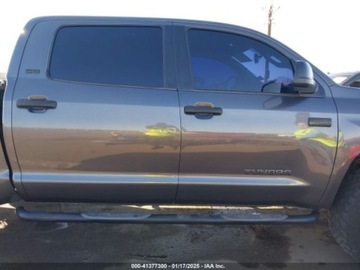 Toyota Tundra II 2020 Toyota Tundra 2020r., SR5, od ubezpieczalni 5.7 Benzyna 381KM, zdjęcie 7