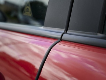 ЗАЩИТА КРАЯ ДВЕРИ АВТОМОБИЛЯ ЗАЩИТА КРАЯ ДВЕРИ АВТОМОБИЛЯ 15М ЧЕРНАЯ