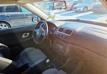 Skoda Fabia II Hatchback 1.2 i HTP 12V 70KM 2008 Skoda Fabia 1,2 Ben Klima 1.2 Benzyna 70KM, zdjęcie 17