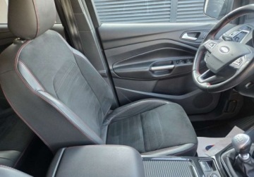 Ford Kuga II SUV Facelifting 1.5 EcoBoost 150KM 2018 Ford Kuga Swiezo sprowadzony Zarejestrowany Ubezpieczony. 1.5 Benzyna, zdjęcie 9