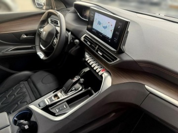 Peugeot 5008 II Crossover Facelifting 2.0 BlueHDi 177KM 2023 Peugeot 5008 GT kamera Skora adc NawI, zdjęcie 22