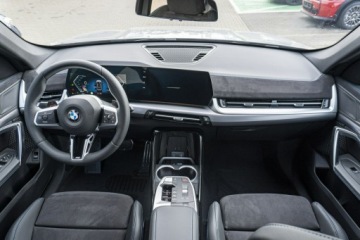 BMW X1 U11 Crossover 1.5 18i 136KM 2026 BMW X1 sDrive18i - Dostępny od ręki!, zdjęcie 13