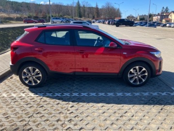 Kia Stonic I Crossover 1.4 DOHC 100KM 2019 Kia Stonic, 1.4 Benzyna (100KM), automat, 38700 km przebiegu, zdjęcie 2