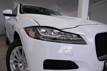 Jaguar F-Pace SUV 2.0 iD4 240KM 2018 Jaguar F-Pace 2.0 Diesel 241KM, zdjęcie 4