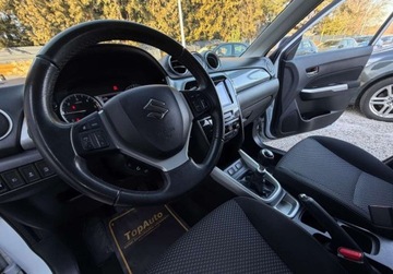 Suzuki Vitara III SUV 1.6 DDiS 120KM 2015 Suzuki Vitara 1.6 gwarancja MANUAL carplay LED KAMERA Bezwypadkowa, zdjęcie 18