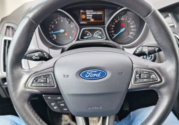 Ford Focus III Kombi Facelifting 1.0 EcoBoost 125KM 2016 Ford Focus SW swiezo sprowadzone, zarejestrowane Benzyna 125KM, zdjęcie 14