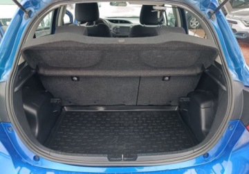 Toyota Yaris III Hatchback 5d Facelifting 2017 1.5 Dual VVT-iE 111KM 2017 Toyota Yaris 1.5 FV23 z Gwarancja 1.5 Benzyna 111KM, zdjęcie 7