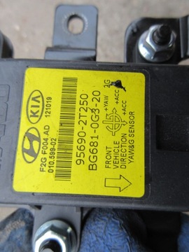 HYUNDAI I40 2013 SENZOR ODCHYLKA 95690-2T250