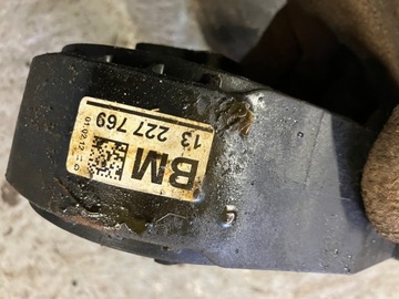 UCHYCENÍ ULOŽENÍ MOTORU 2.0 CDTI 160 KM OPEL INSIGNIA A 13227769