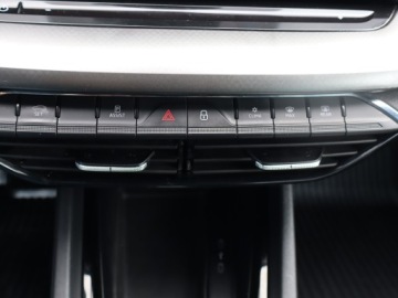 Skoda Octavia IV Kombi 2.0 TDI 115KM 2022 Skoda Octavia 2.0 TDI, Salon Polska, zdjęcie 12