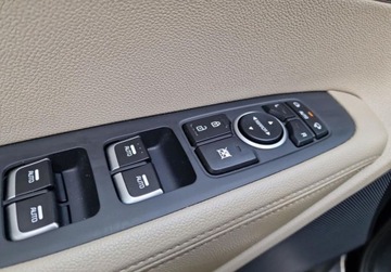 Kia Sorento III SUV 2.0 CRDi 185KM 2017 Kia Sorento Automat 4x4 Ksenon Navi Alu 18 Climatronic 7 osob Dealer Kia, zdjęcie 25