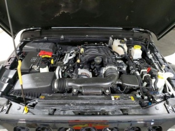 Jeep Gladiator 2022 Jeep Gladiator Sport 2022 3.6 Benzyna 285KM, zdjęcie 6