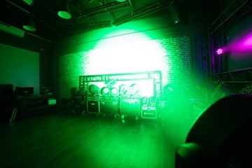ZESTAW 2x GŁOWA COLORSTAGE HD WASH LED 37x15W RGBW