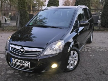Opel Zafira B 1.8 ECOTEC 140KM 2010 Opel Zafira 7-os, Xenon, KlimaTronik, Navi, PDC,, zdjęcie 2