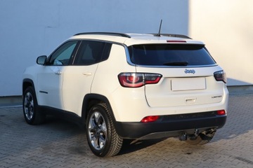 Jeep Compass II SUV 1.4 MultiAir 140KM 2019 Jeep Compass 1.4 MultiAir, Salon Polska, zdjęcie 3