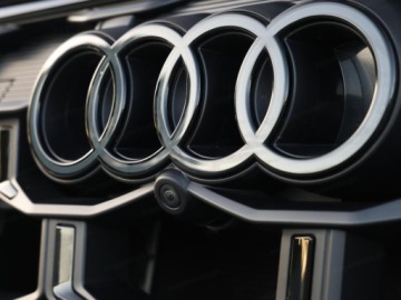 Audi Q7 III (G8) 2026 AUDI Q7 55 TFSI e quattro S Line Suv 3.0 (394 KM) 2026, zdjęcie 16