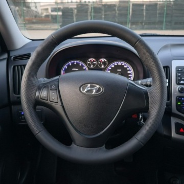 Hyundai i30 I Hatchback 1.4 109KM 2010 Hyundai i30 1.4 Blue Classic, zdjęcie 31