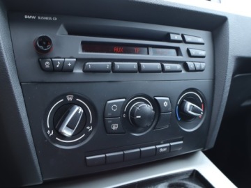 BMW Seria 3 E90-91-92-93 Limuzyna E90 318i 143KM 2010 BMW 3 318 i, Klima, Parktronic,ALU, zdjęcie 12