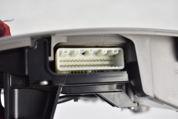LAMPA OSVĚTLENÍ INTERIÉR LEXUS GS 300 3 III 05R