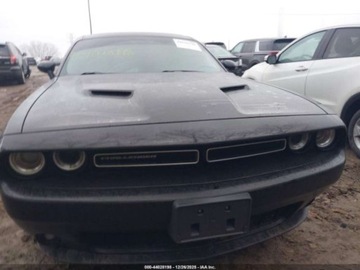 Dodge Challenger III 2022 Dodge Challenger Sxt 2022 3.6 Benzyna 303KM, zdjęcie 7