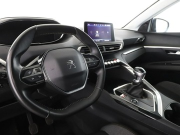 Peugeot 3008 II Crossover 1.2 PureTech 130KM 2019 Peugeot 3008 Active Business navi kamera virtual, zdjęcie 13