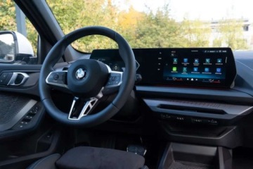 BMW Seria 1 F70 2026 BMW Seria 1 Podgrzewane przednie fotele Duzy rabat Dowolna konfiguracja, zdjęcie 18