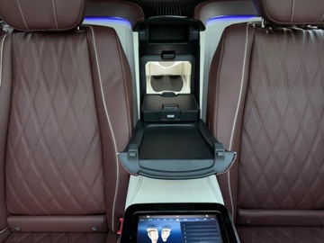 Mercedes GLS X167 2025 MERCEDES-BENZ GLS Maybach 600 4-Matic 4.0 (557KM) 2025, zdjęcie 16