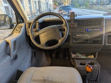 Volkswagen Caravelle 1996 Volkswagen Caravelle 2.5TDI 1996 - climatronik, tempomat, 8-osobowy, zdjęcie 12