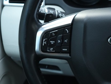 Land Rover Discovery Sport SUV 2.0 TD4 180KM 2017 Land Rover Discovery Sport TD4, Salon Polska, zdjęcie 18