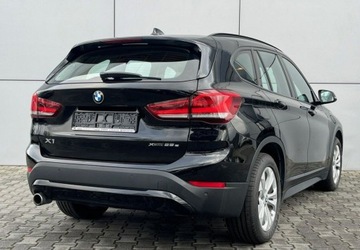 BMW X1 F48 Crossover Plug-In 1.5 25e 220KM 2021 BMW X1 xDrive Plug-In PDC Automat Led Navi Tempomat FV23 1.5, zdjęcie 6