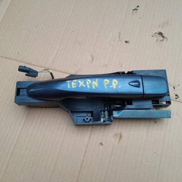 KLAMKA PRAWA PRZÓD KEYLESS TEXPN OD 15R. KADJAR