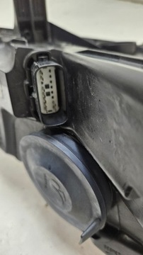 ФОНАРЬ ПЕРЕДНИЙ ЛЕВЫЙ FORD FIESTA MK7 LIFT LED C1BB-13W030-CH