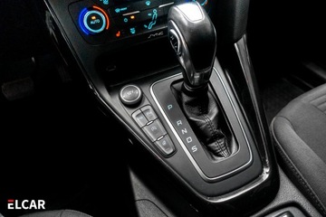 Ford Focus III Sedan Facelifting 2.0 TDCi 150KM 2015 Ford Focus 2.0 TDCi * Automat* Asystent parkowania* Nawigacja, zdjęcie 25