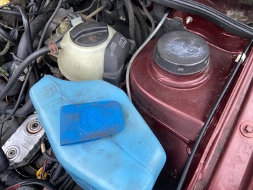 Volkswagen Passat B3 Sedan 2.0 115KM 1990 Volkswagen Passat Volkswagen Passat B3 Automat Sedan Welur Bordo Super Sta, zdjęcie 16