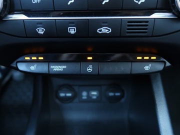 Hyundai i20 II Hatchback 5d 1.0 T-GDI 100KM 2016 Hyundai i20 1.0 T-GDI, Navi, Klima, Klimatronic, zdjęcie 19